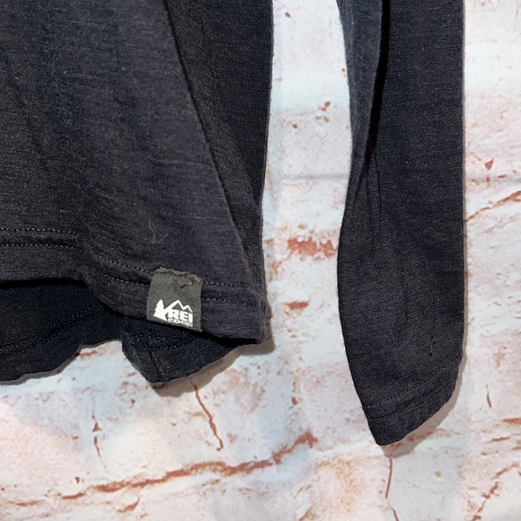 REI Sweater Mens XL Black Pullover Half Zip Wool Long Sleeve Outdoor base layer - Picture 3 of 9